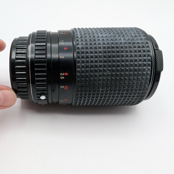 Focal 70-210mm f/2.8 MC Autozoom Lens for Pentax K - Picture 2 of 10